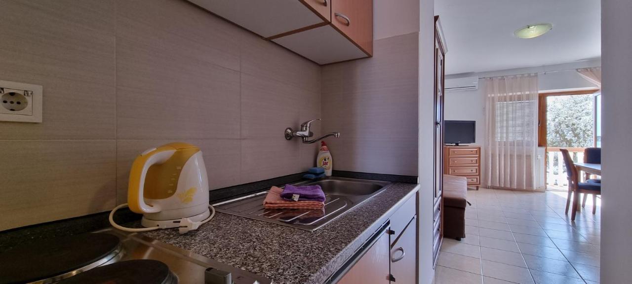 Idila Sea Front Apartments Medulin Exterior foto